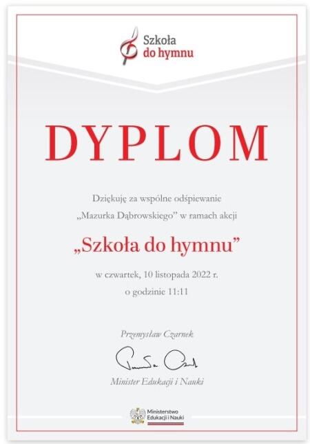 Szkoła do hymnu